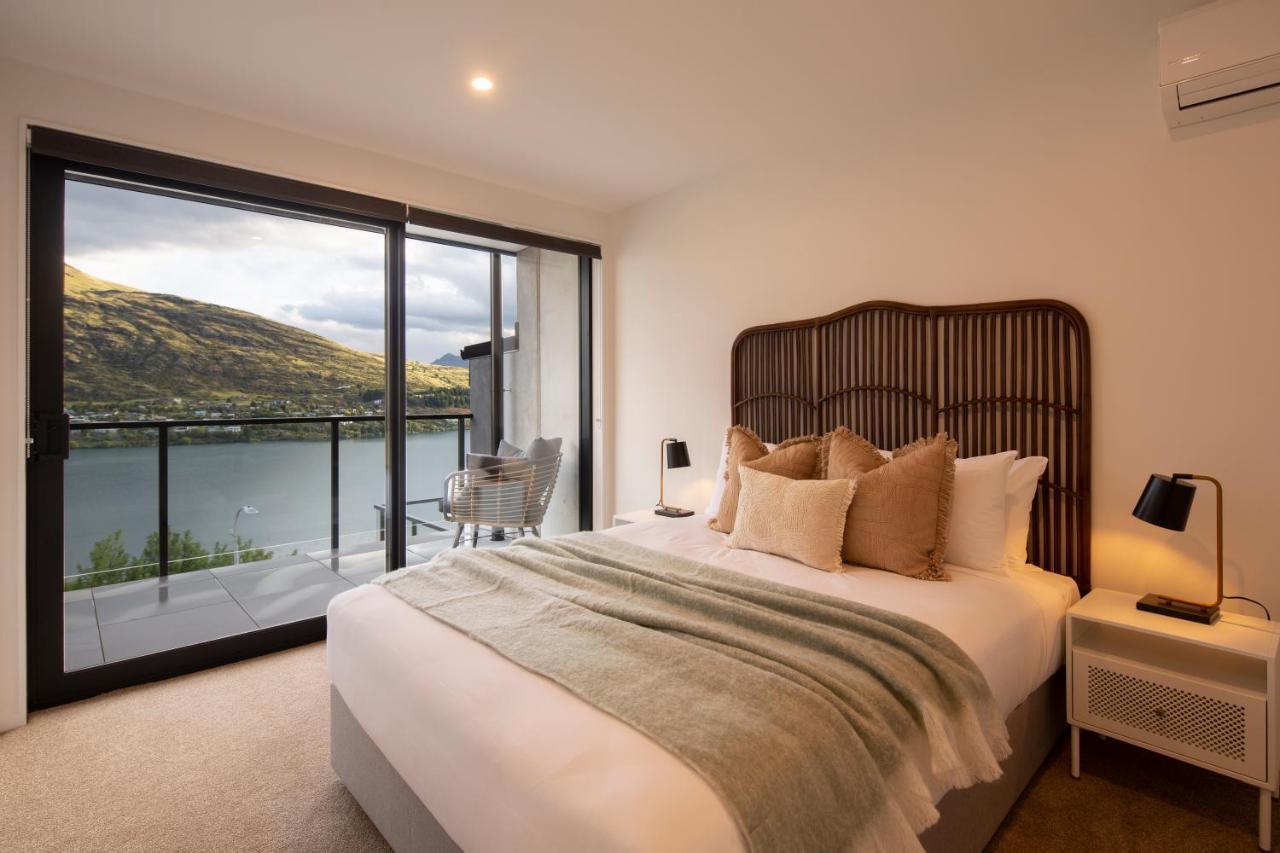 4 Bedroom Home With Elevated Views Of Lake Wakatipu & The Remarkables 퀸즈타운 외부 사진